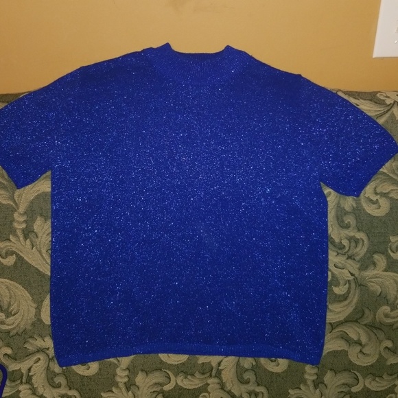 Sweater - Picture 2 of 2